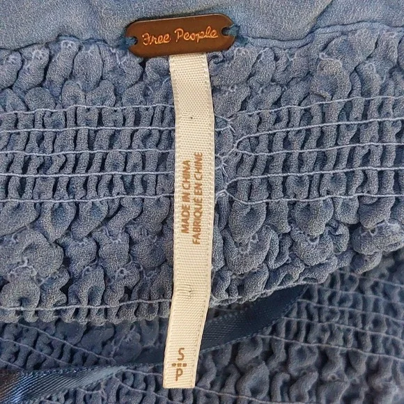 Free People Ruffle Me Up Tie Smocked Sleeveless Blouse Blue Women's Size S - Picture 7 of 9